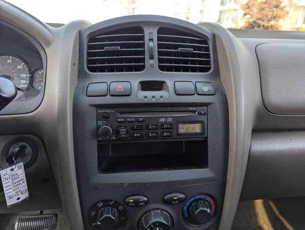 2002 Hyundai SANTA FE for sale at Axio Auto Boise in Boise, ID