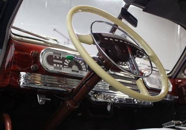 1946 Oldsmobile Ninety-Eight