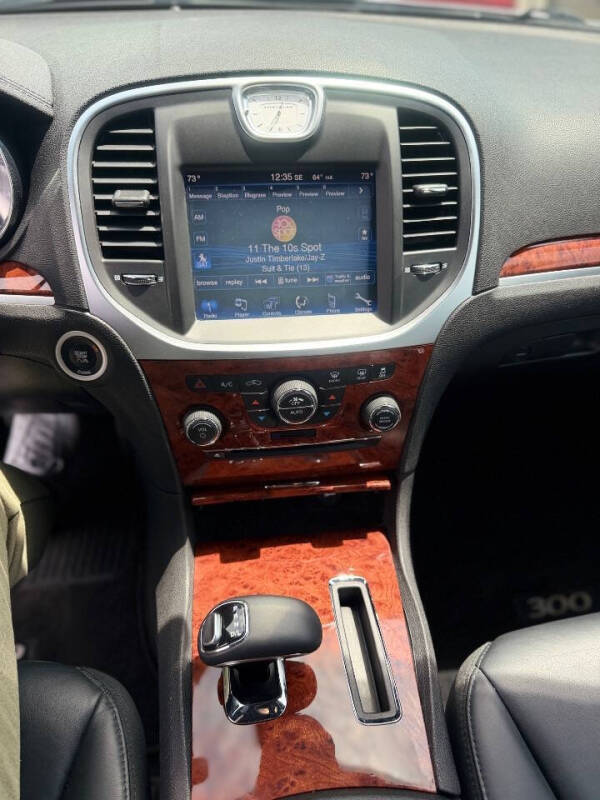 2014 Chrysler 300