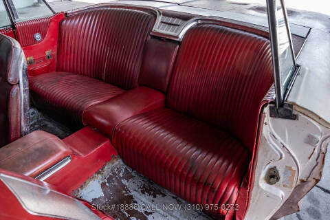 1965 Ford Thunderbird