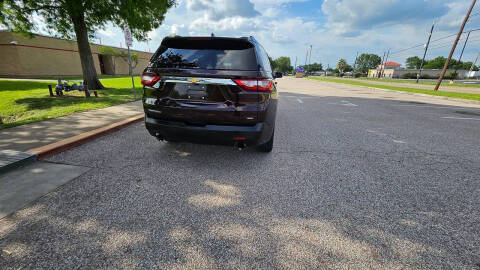2020 Chevrolet Traverse LT Leather
