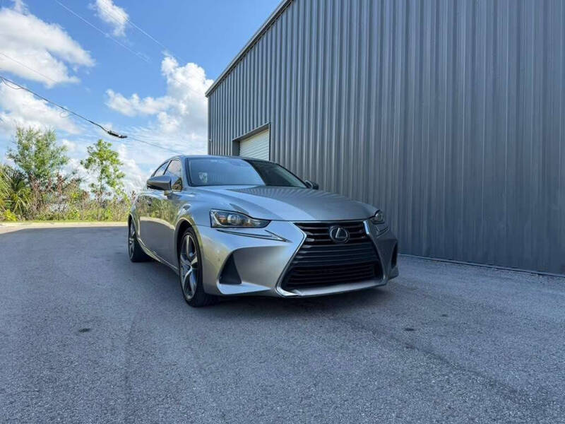 2018 Lexus IS 300