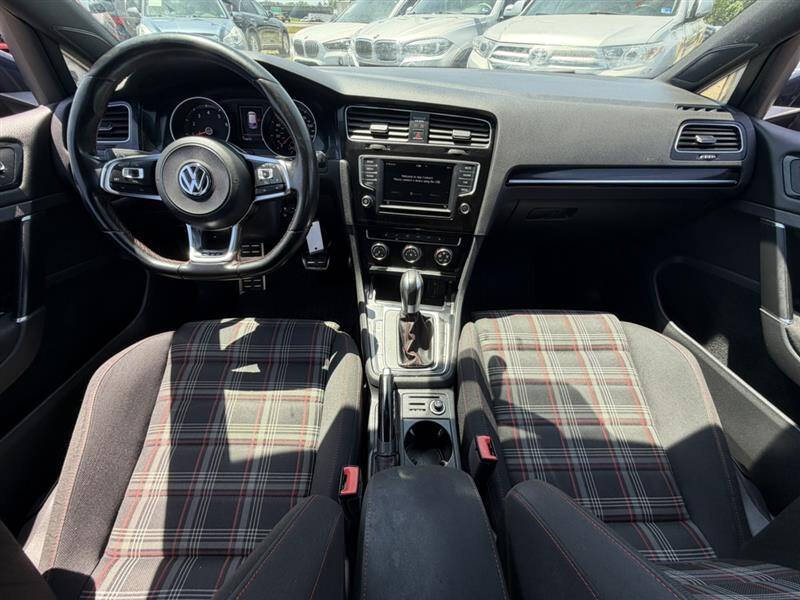 2017 Volkswagen Golf GTI S