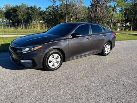 2019 Kia Optima for sale at CLEAR SKY AUTO GROUP LLC in Land O Lakes FL