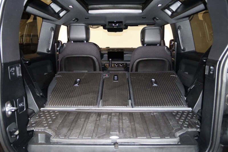 2023 Land Rover Defender 90 X
