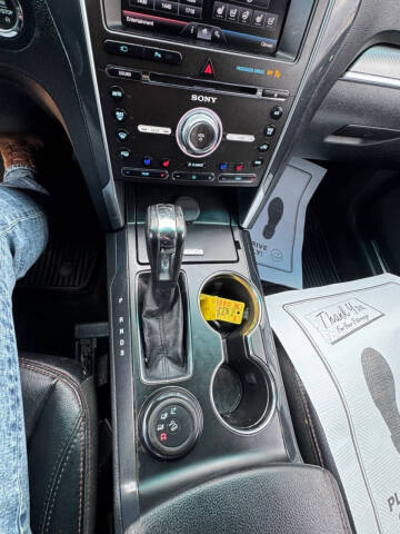 2016 Ford Explorer Sport