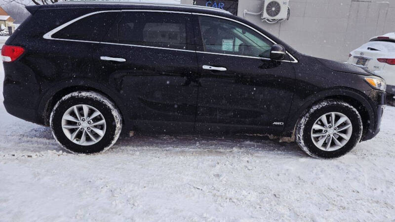 2017 Kia Sorento LX