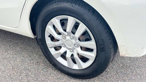 2012 Toyota Prius c Two