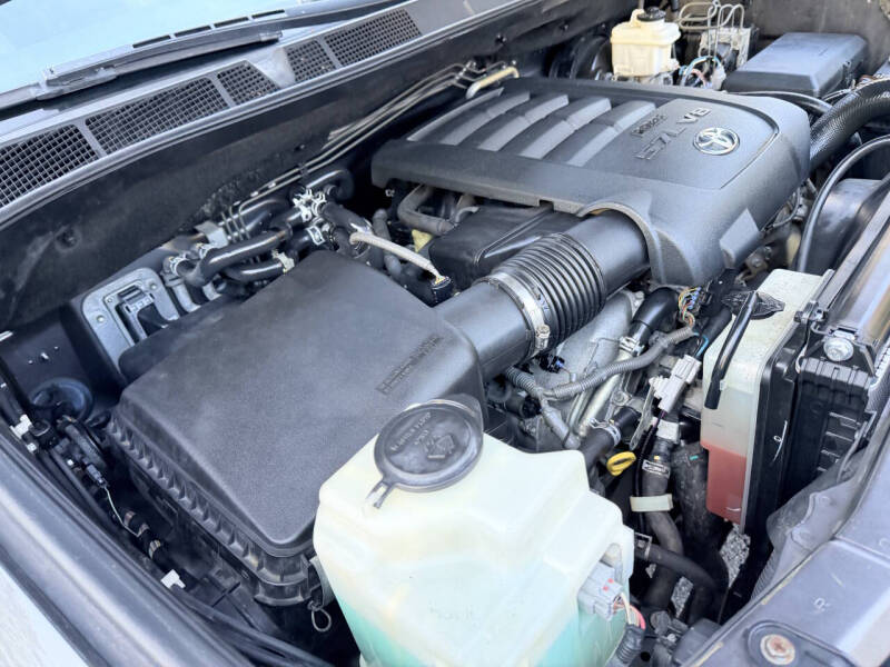 2011 Toyota Sequoia Limited