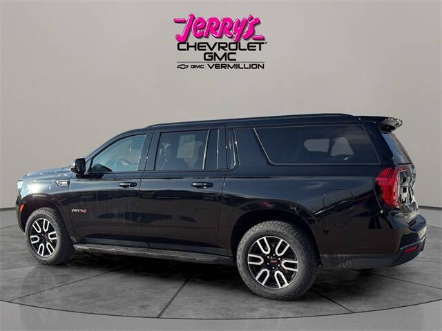 2023 GMC Yukon XL AT4