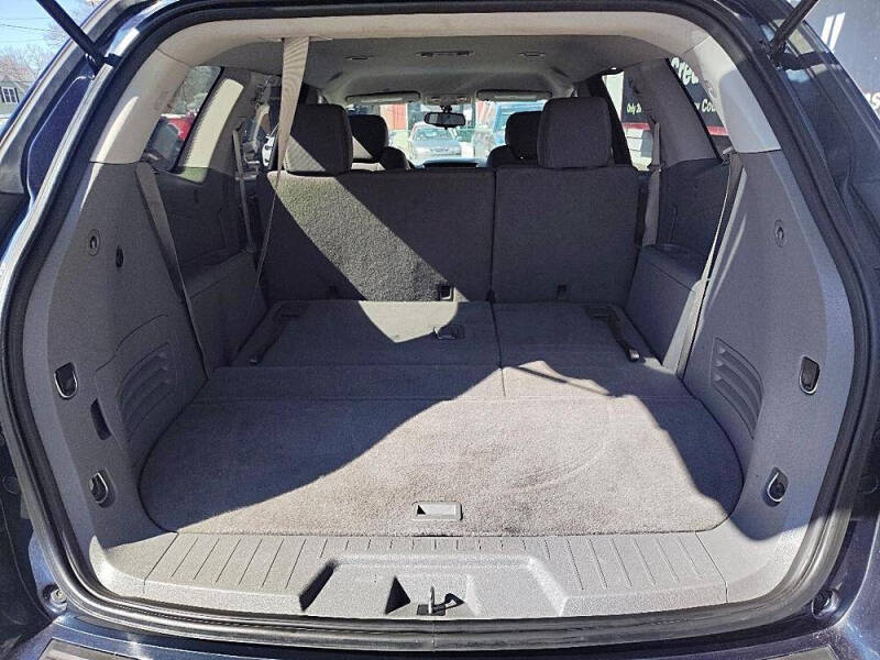 2016 Chevrolet Traverse LS