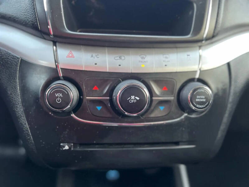 2019 Dodge Journey SE