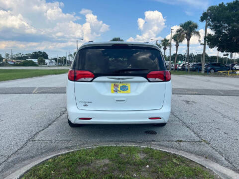 2021 Chrysler Voyager LXi