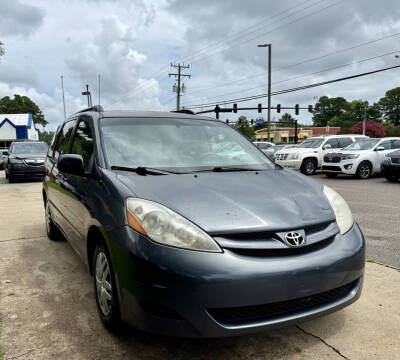 2008 Toyota Sienna CE 8-Passenger