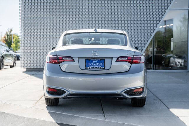 2018 Acura ILX w/Premium
