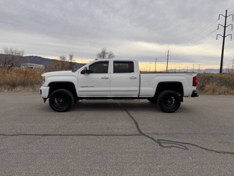2015 GMC Sierra 2500HD Denali