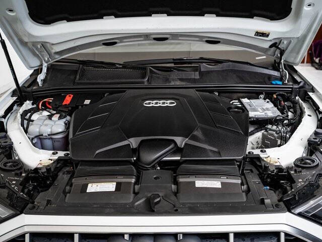 2022 Audi Q7 quattro Premium Plus 55 TFSI