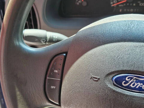 2003 Ford E-Series E-350 SD XLT