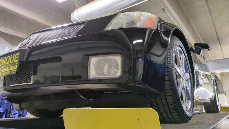 2005 Cadillac XLR