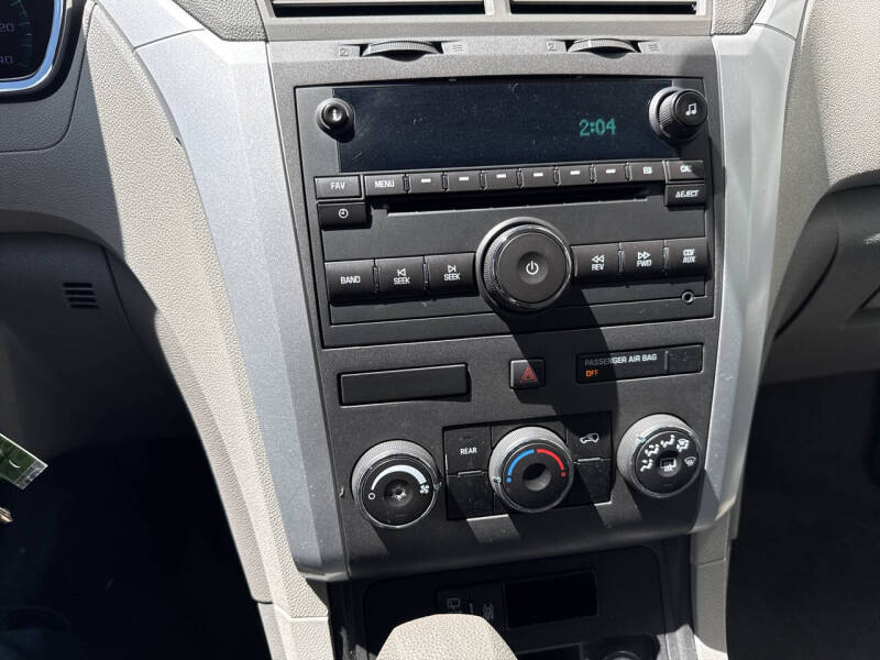 2012 Chevrolet Traverse LS