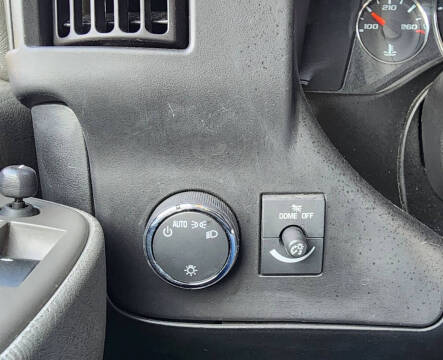 2023 Chevrolet Express 2500