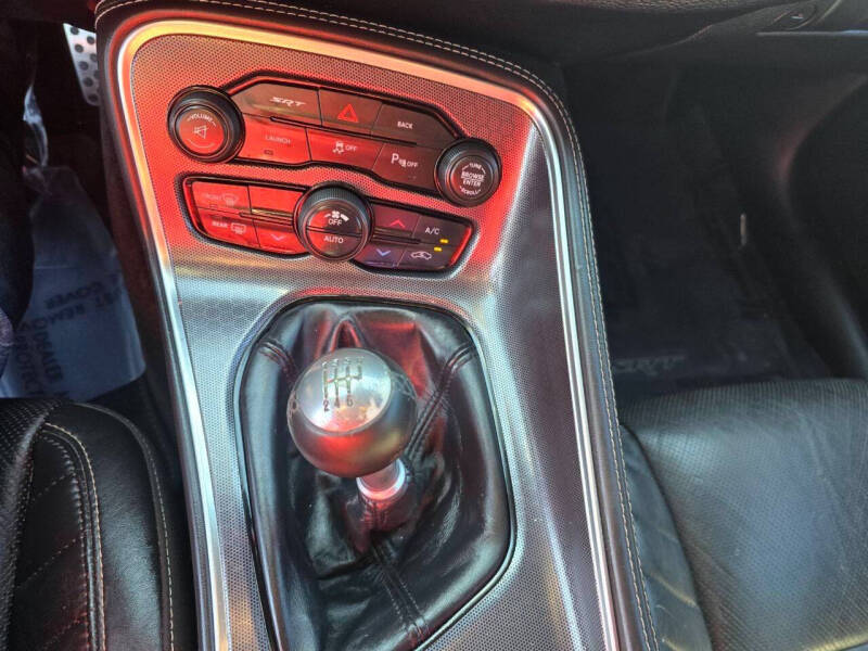 2015 Dodge Challenger SRT 392