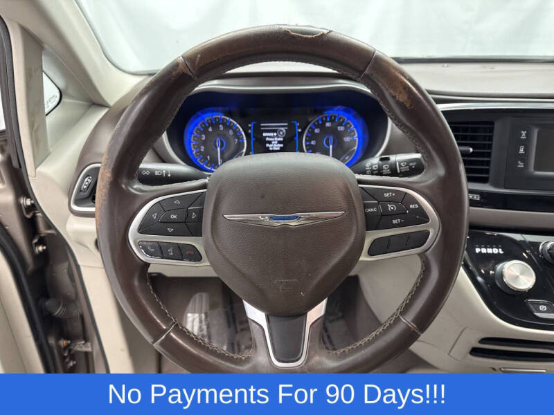 2017 Chrysler Pacifica Touring-L