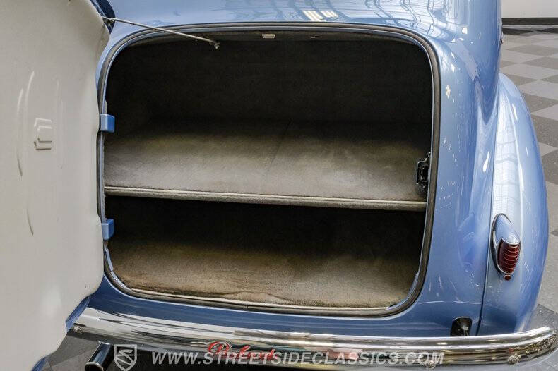1940 Packard 120