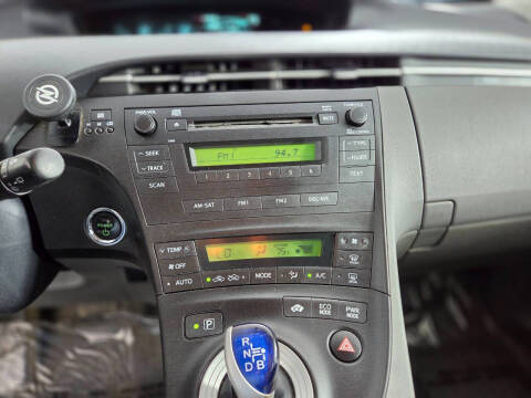 2010 Toyota Prius II