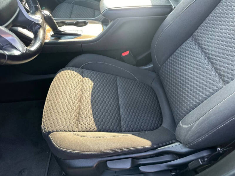 2019 GMC Acadia SLE-1