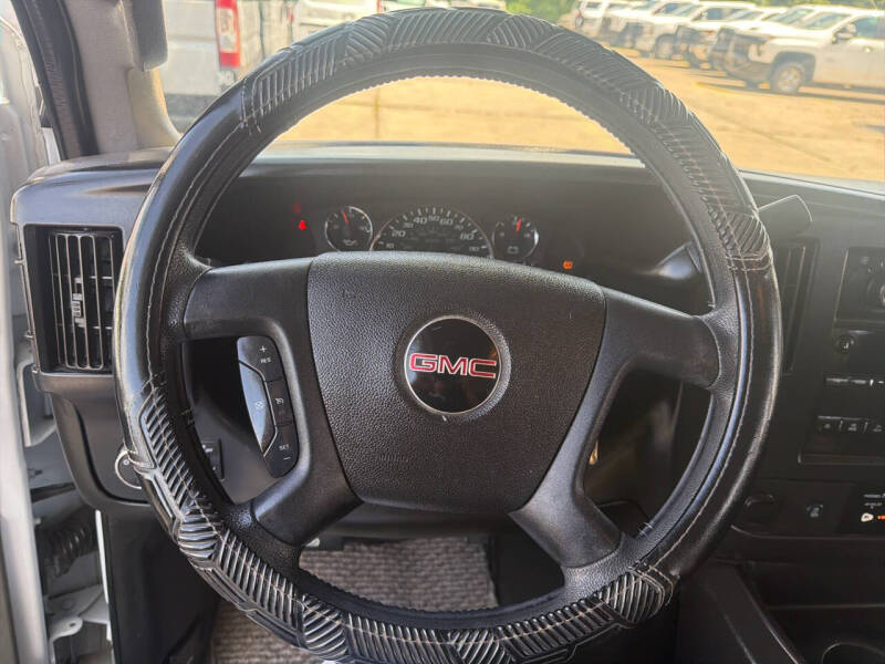 2018 GMC Savana 2500
