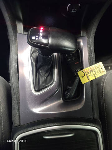 2015 Dodge Charger SE