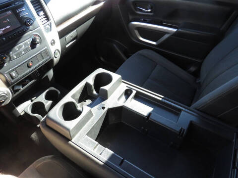 2018 Nissan Titan SV