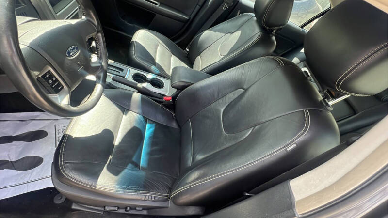 2012 Ford Fusion SEL