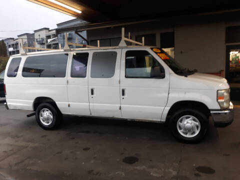 2009 Ford E-Series E-350 SD XLT