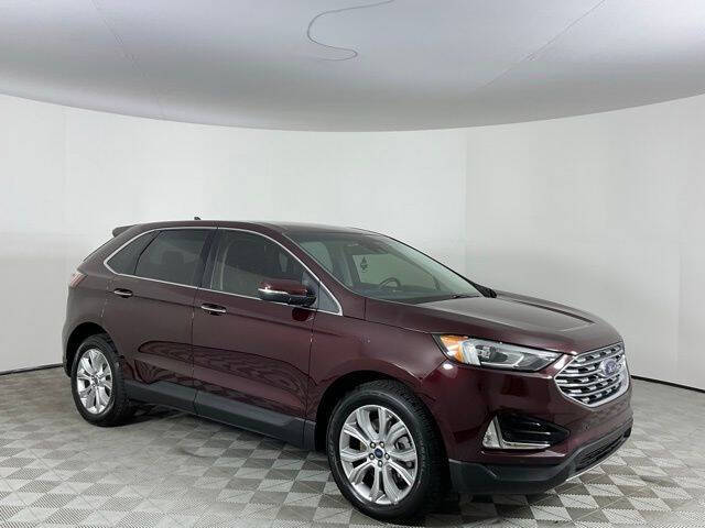 2022 Ford Edge Titanium