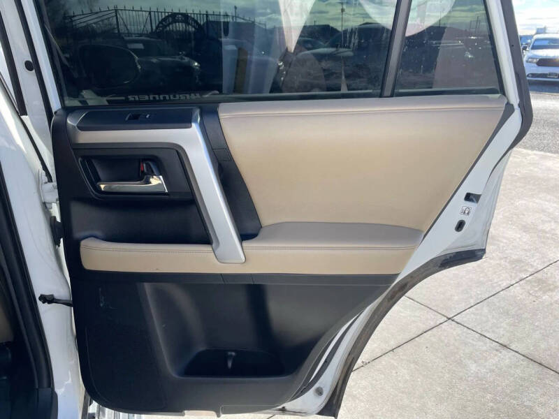 2016 Toyota 4Runner SR5 Premium
