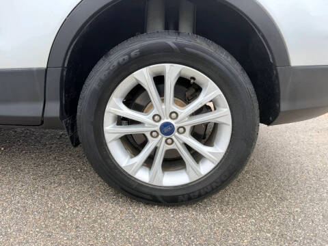 2019 Ford Escape SE