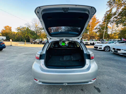 2011 Lexus CT 200h Premium