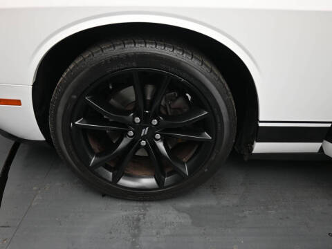 2017 Dodge Challenger SXT
