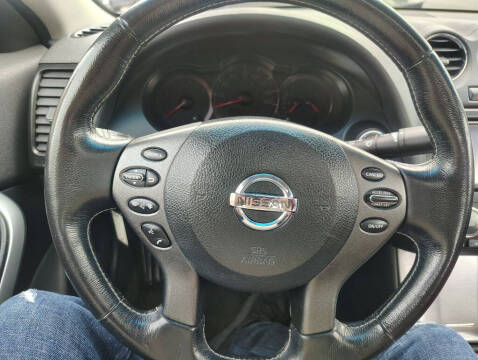 2010 Nissan Altima 3.5 SR