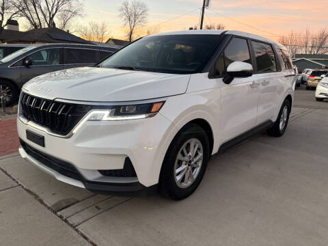 2024 Kia Carnival LX