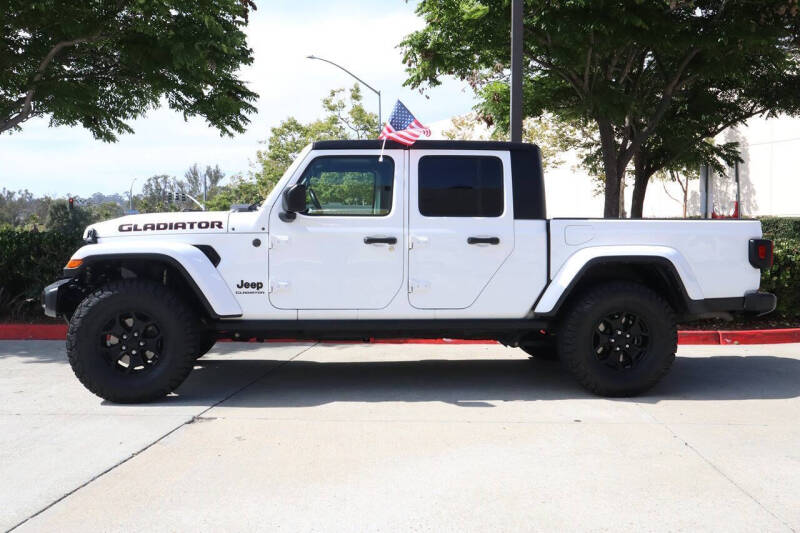 2022 Jeep Gladiator Willys