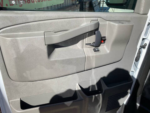 2020 Chevrolet Express LS 2500