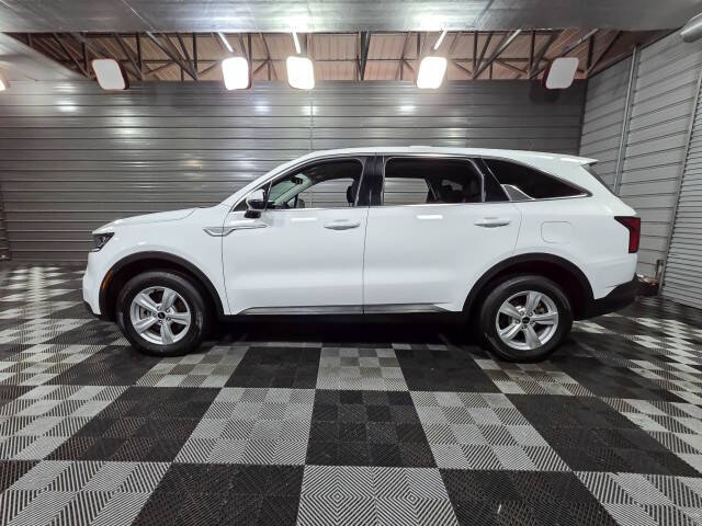 2023 Kia Sorento LX