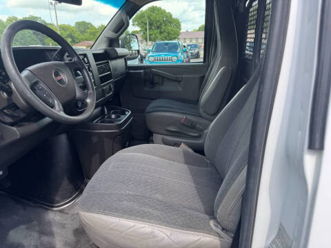 2018 GMC Savana 2500