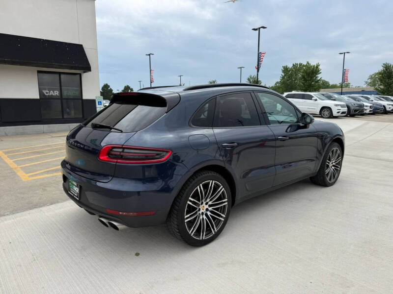 2016 Porsche Macan S