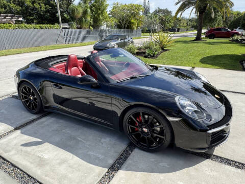 2017 Porsche 911 Carrera 4