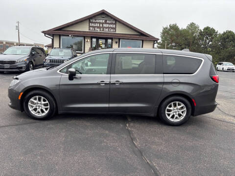 2017 Chrysler Pacifica Touring