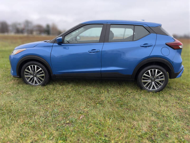 Used 2021 Nissan Kicks SV with VIN 3N1CP5CV7ML499758 for sale in Daleville, IN